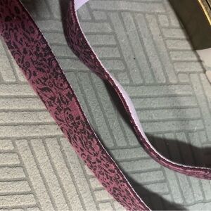Etnies Pink Leopard Print Belt